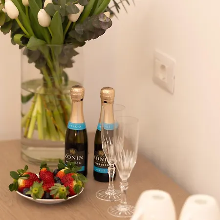 Lucrezia Dimore - Maison d'hôtes *