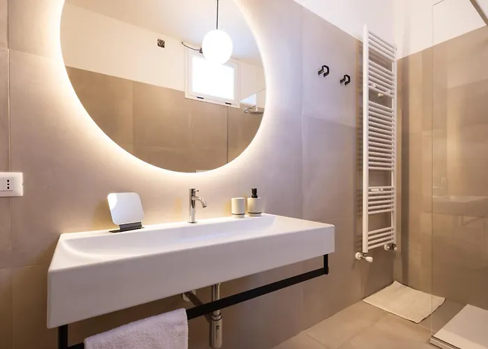 Pensión Lucrezia Dimore - *