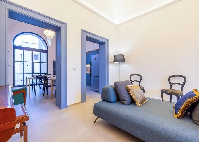 Lucrezia Dimore - Pensión